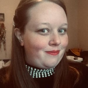 Meet your Posher, Leah